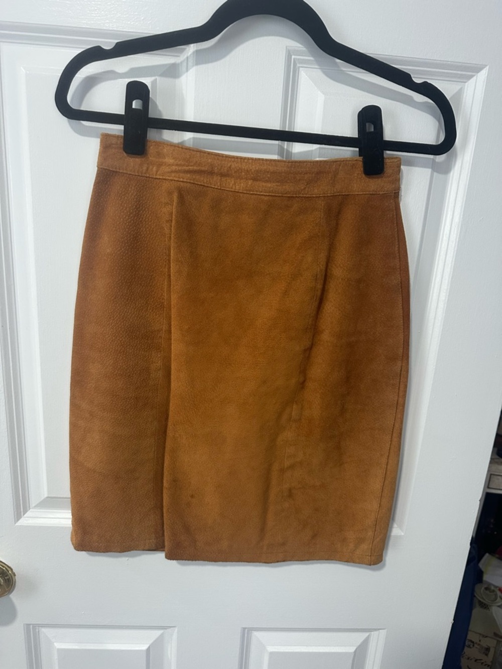 Vintage Women's Suede Pencil Skirt - Tan